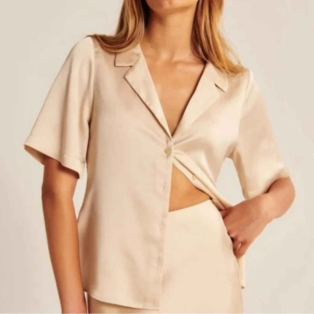 Short-Sleeve Satin Button-Up Shirt